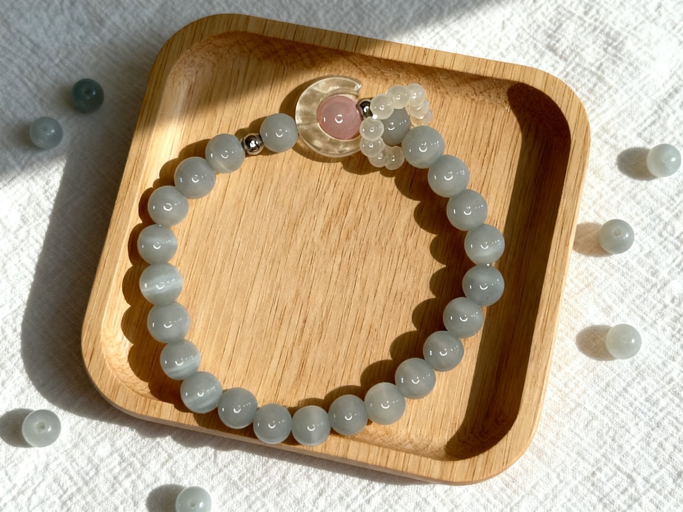 White Cat Eye Moon Bracelet – Healing Crystal Jewelry