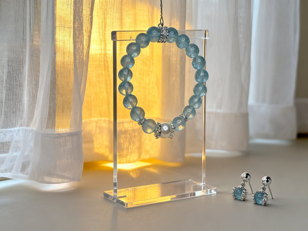 Blue Ocean Heart Bracelet – Aquamarine Inspired Beaded Jewelry