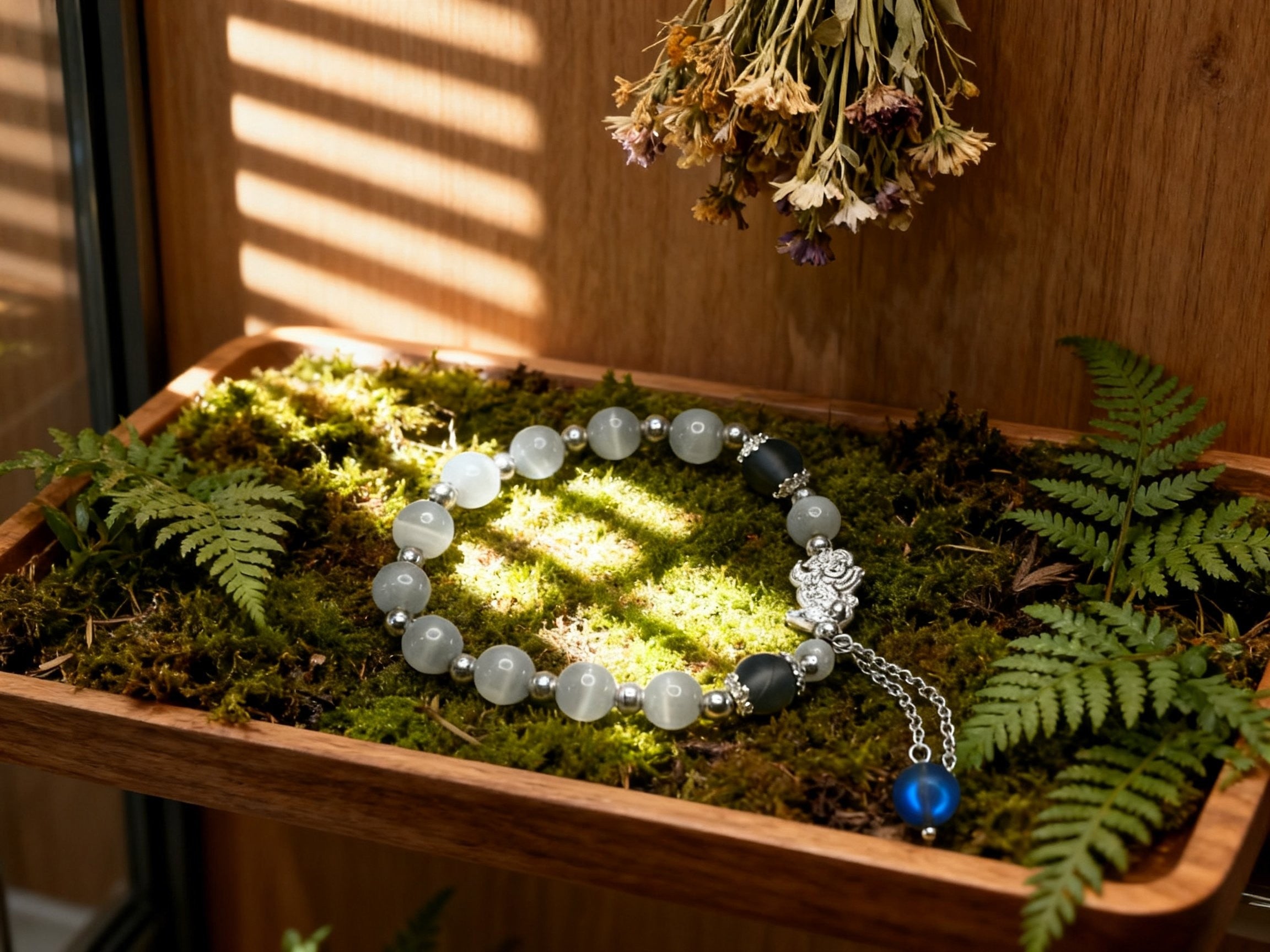 Gray Cat Eye Bracelet – Pixiu Silver Charm Beads